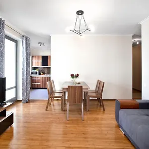 2 Bedrooms Bukowinska P&o Serviced Warszawa